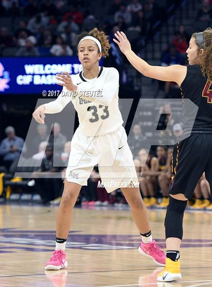 Thumbnail 3 in Clovis West vs. Archbishop Mitty (CIF State Open Division Final) photogallery.
