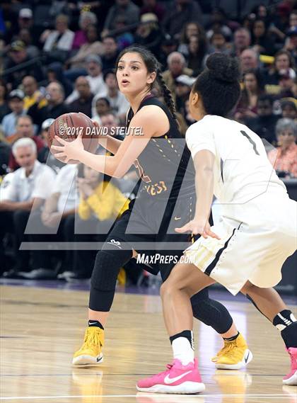 Thumbnail 1 in Clovis West vs. Archbishop Mitty (CIF State Open Division Final) photogallery.