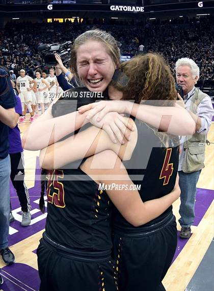 Thumbnail 2 in Clovis West vs. Archbishop Mitty (CIF State Open Division Final) photogallery.