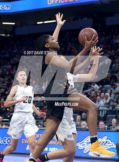 Thumbnail 3 in Clovis West vs. Archbishop Mitty (CIF State Open Division Final) photogallery.
