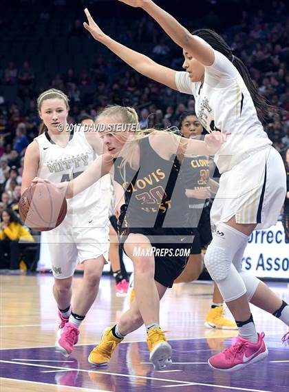 Thumbnail 1 in Clovis West vs. Archbishop Mitty (CIF State Open Division Final) photogallery.