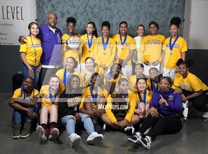 Thumbnail 1 in Oakland Tech (CIF State D4 Award Photos) photogallery.