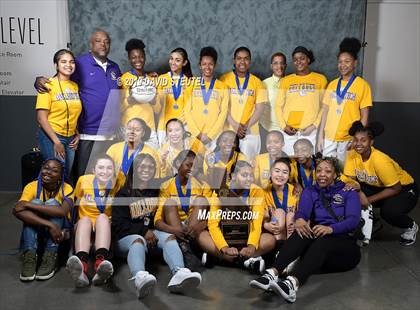 Thumbnail 2 in Oakland Tech (CIF State D4 Award Photos) photogallery.