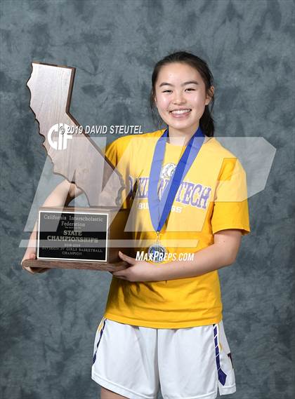 Thumbnail 2 in Oakland Tech (CIF State D4 Award Photos) photogallery.