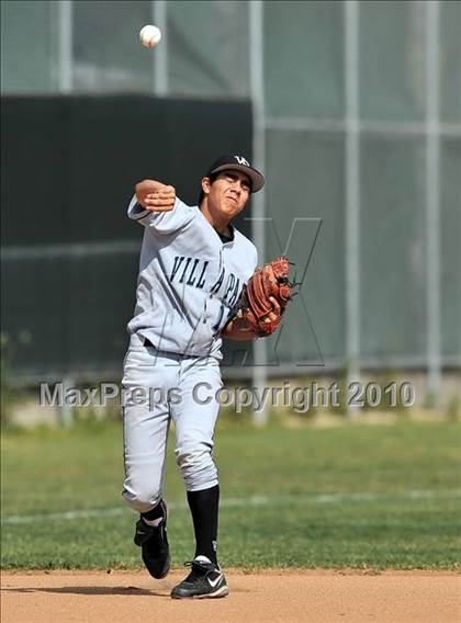 Thumbnail 2 in Villa Park @ Brea Olinda photogallery.