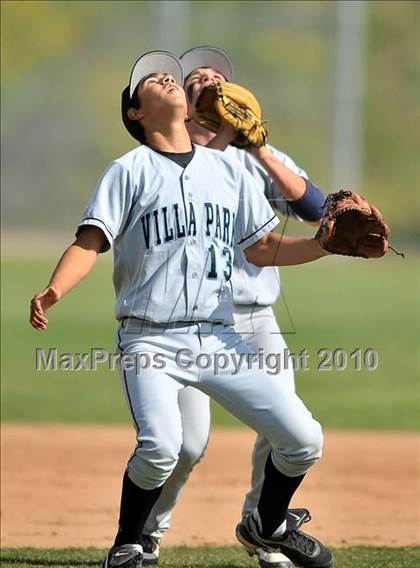 Thumbnail 2 in Villa Park @ Brea Olinda photogallery.