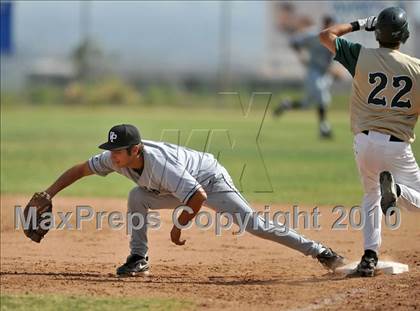 Thumbnail 1 in Villa Park @ Brea Olinda photogallery.