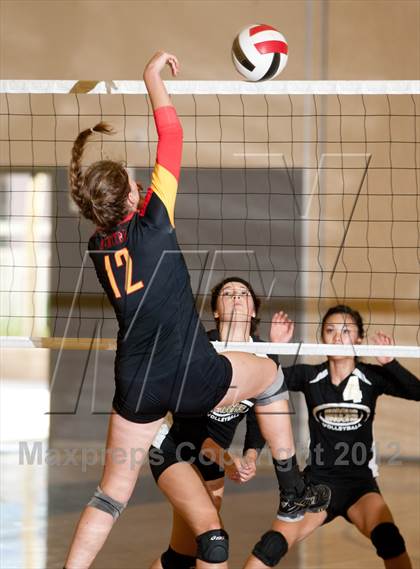Thumbnail 3 in Oakdale @ Enochs photogallery.