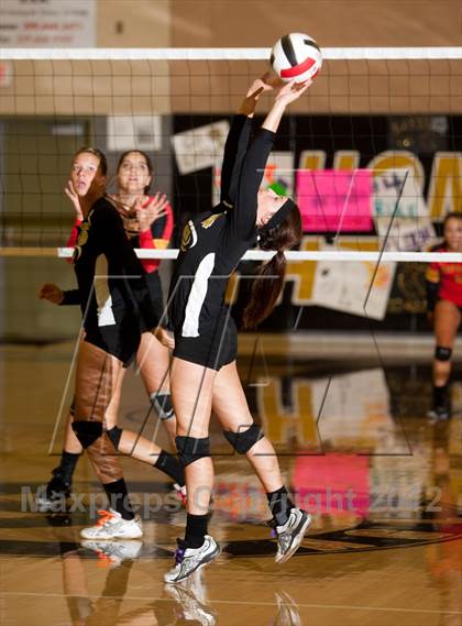 Thumbnail 3 in Oakdale @ Enochs photogallery.