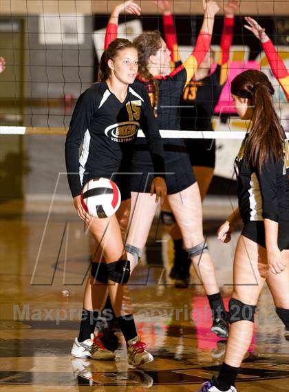 Thumbnail 2 in Oakdale @ Enochs photogallery.