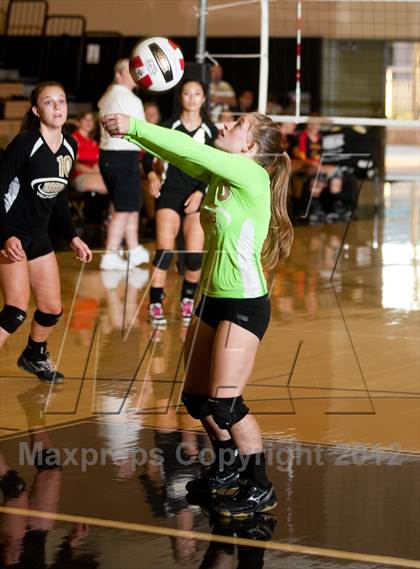 Thumbnail 2 in Oakdale @ Enochs photogallery.