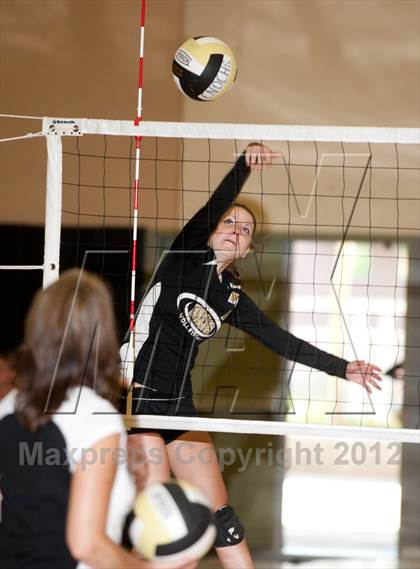 Thumbnail 1 in Oakdale @ Enochs photogallery.