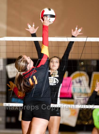 Thumbnail 1 in Oakdale @ Enochs photogallery.