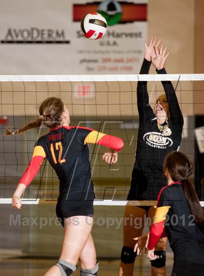 Thumbnail 2 in Oakdale @ Enochs photogallery.
