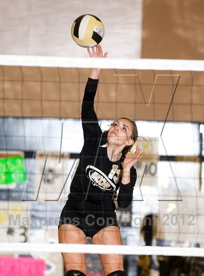 Thumbnail 2 in Oakdale @ Enochs photogallery.
