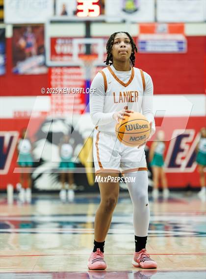 Thumbnail 1 in Roswell vs. Lanier (GHSA 5A Regional Playoff, Round 2) photogallery.