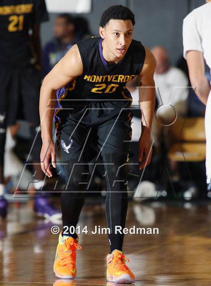 Thumbnail 2 in Montverde Academy vs. St. Francis (City of Palms Classic) photogallery.