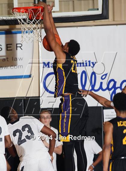Thumbnail 3 in Montverde Academy vs. St. Francis (City of Palms Classic) photogallery.