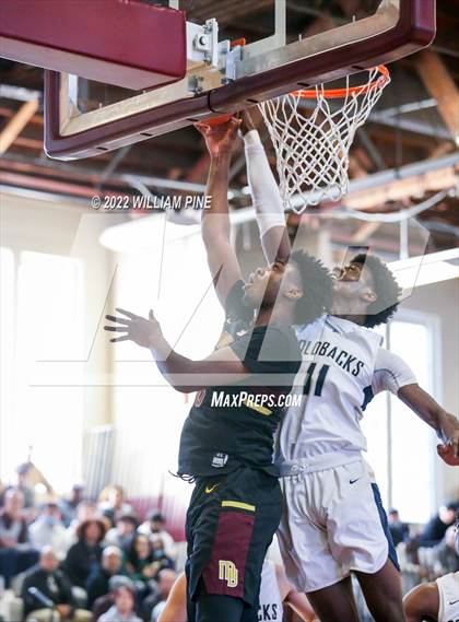 Thumbnail 3 in Mount Vernon vs. Newburgh Free Academy (NYSPHSAA Class AA Regional Semifinal) photogallery.