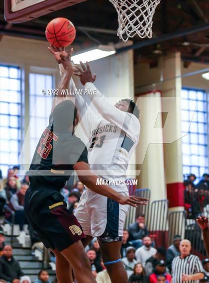 Thumbnail 1 in Mount Vernon vs. Newburgh Free Academy (NYSPHSAA Class AA Regional Semifinal) photogallery.
