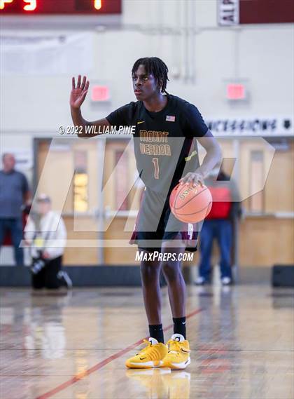 Thumbnail 3 in Mount Vernon vs. Newburgh Free Academy (NYSPHSAA Class AA Regional Semifinal) photogallery.