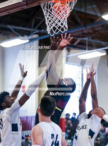 Thumbnail 2 in Mount Vernon vs. Newburgh Free Academy (NYSPHSAA Class AA Regional Semifinal) photogallery.