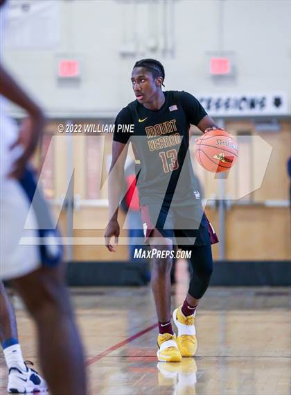 Thumbnail 3 in Mount Vernon vs. Newburgh Free Academy (NYSPHSAA Class AA Regional Semifinal) photogallery.