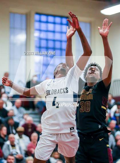 Thumbnail 1 in Mount Vernon vs. Newburgh Free Academy (NYSPHSAA Class AA Regional Semifinal) photogallery.
