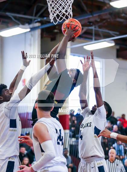 Thumbnail 1 in Mount Vernon vs. Newburgh Free Academy (NYSPHSAA Class AA Regional Semifinal) photogallery.