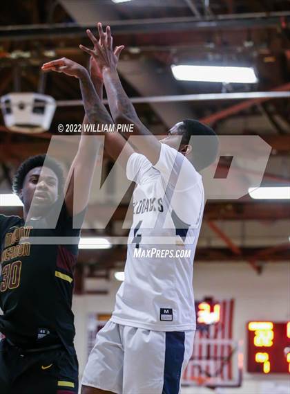 Thumbnail 3 in Mount Vernon vs. Newburgh Free Academy (NYSPHSAA Class AA Regional Semifinal) photogallery.