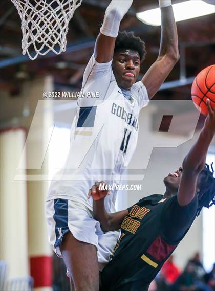Thumbnail 3 in Mount Vernon vs. Newburgh Free Academy (NYSPHSAA Class AA Regional Semifinal) photogallery.