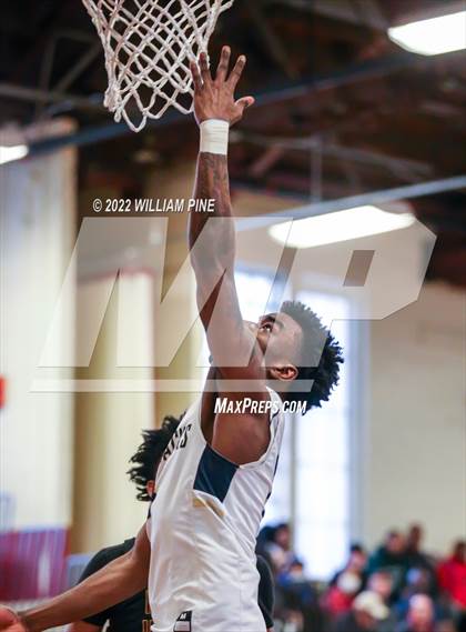 Thumbnail 3 in Mount Vernon vs. Newburgh Free Academy (NYSPHSAA Class AA Regional Semifinal) photogallery.