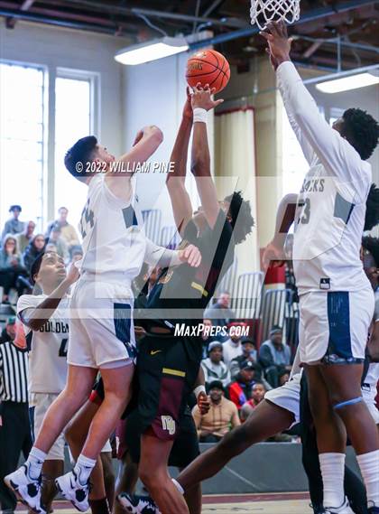 Thumbnail 1 in Mount Vernon vs. Newburgh Free Academy (NYSPHSAA Class AA Regional Semifinal) photogallery.