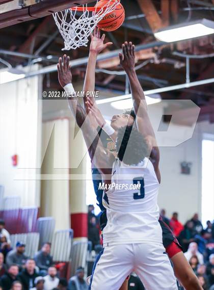 Thumbnail 1 in Mount Vernon vs. Newburgh Free Academy (NYSPHSAA Class AA Regional Semifinal) photogallery.