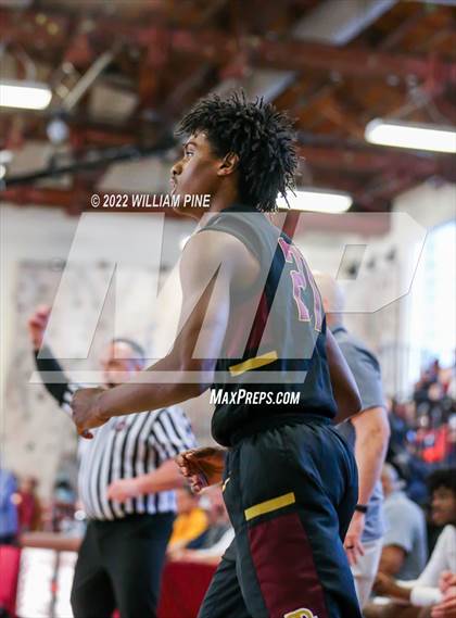 Thumbnail 3 in Mount Vernon vs. Newburgh Free Academy (NYSPHSAA Class AA Regional Semifinal) photogallery.