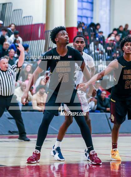 Thumbnail 3 in Mount Vernon vs. Newburgh Free Academy (NYSPHSAA Class AA Regional Semifinal) photogallery.