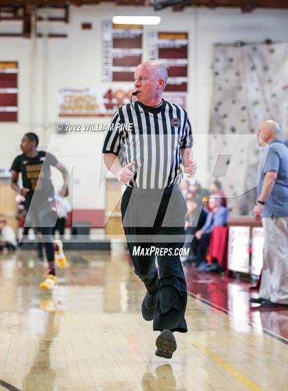 Thumbnail 1 in Mount Vernon vs. Newburgh Free Academy (NYSPHSAA Class AA Regional Semifinal) photogallery.