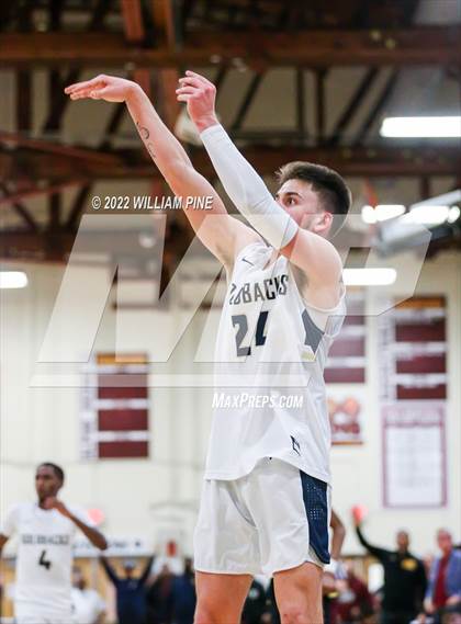 Thumbnail 3 in Mount Vernon vs. Newburgh Free Academy (NYSPHSAA Class AA Regional Semifinal) photogallery.