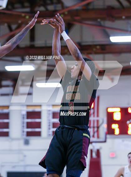 Thumbnail 2 in Mount Vernon vs. Newburgh Free Academy (NYSPHSAA Class AA Regional Semifinal) photogallery.