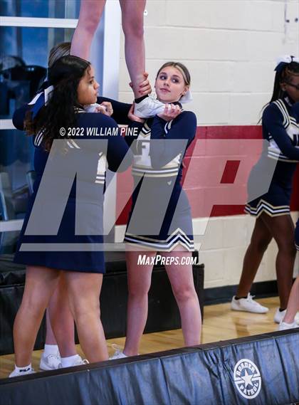 Thumbnail 2 in Mount Vernon vs. Newburgh Free Academy (NYSPHSAA Class AA Regional Semifinal) photogallery.