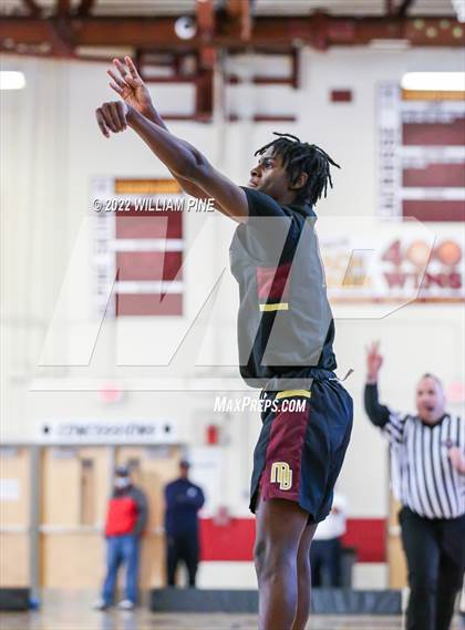 Thumbnail 3 in Mount Vernon vs. Newburgh Free Academy (NYSPHSAA Class AA Regional Semifinal) photogallery.