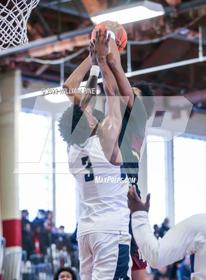 Thumbnail 2 in Mount Vernon vs. Newburgh Free Academy (NYSPHSAA Class AA Regional Semifinal) photogallery.