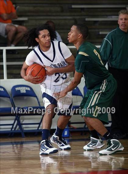 Thumbnail 1 in College Park vs. De Soto (McDonalds Texas Invitational) photogallery.