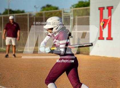 Thumbnail 3 in Los Fresnos @ Harlingen photogallery.