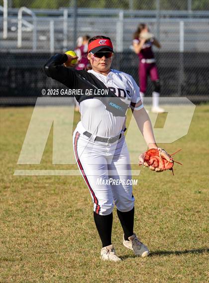 Thumbnail 3 in Los Fresnos @ Harlingen photogallery.