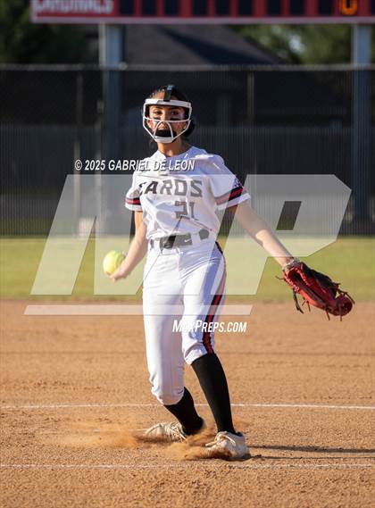 Thumbnail 3 in Los Fresnos @ Harlingen photogallery.