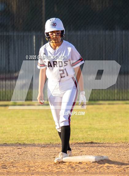 Thumbnail 1 in Los Fresnos @ Harlingen photogallery.