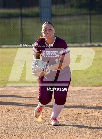 Thumbnail 3 in Los Fresnos @ Harlingen photogallery.
