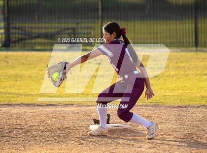 Thumbnail 3 in Los Fresnos @ Harlingen photogallery.