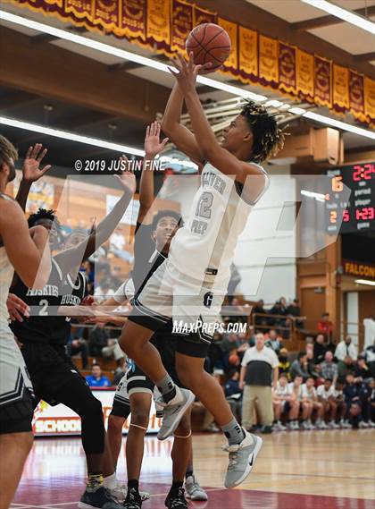 Thumbnail 1 in Sheldon vs. Gulliver Prep (Torrey Pines Holiday Classic) photogallery.
